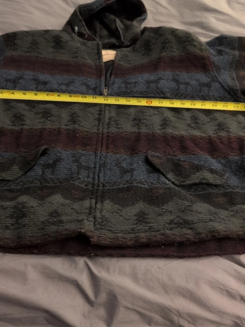 Woolrich Blue Red Green and Black AztecWomen's XL Jacket - Picture 3 of 16